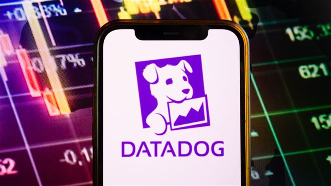 Smartphone displaying logo of Datadog company on Stock 168极速赛车精准数据预分析 exchange diagram background